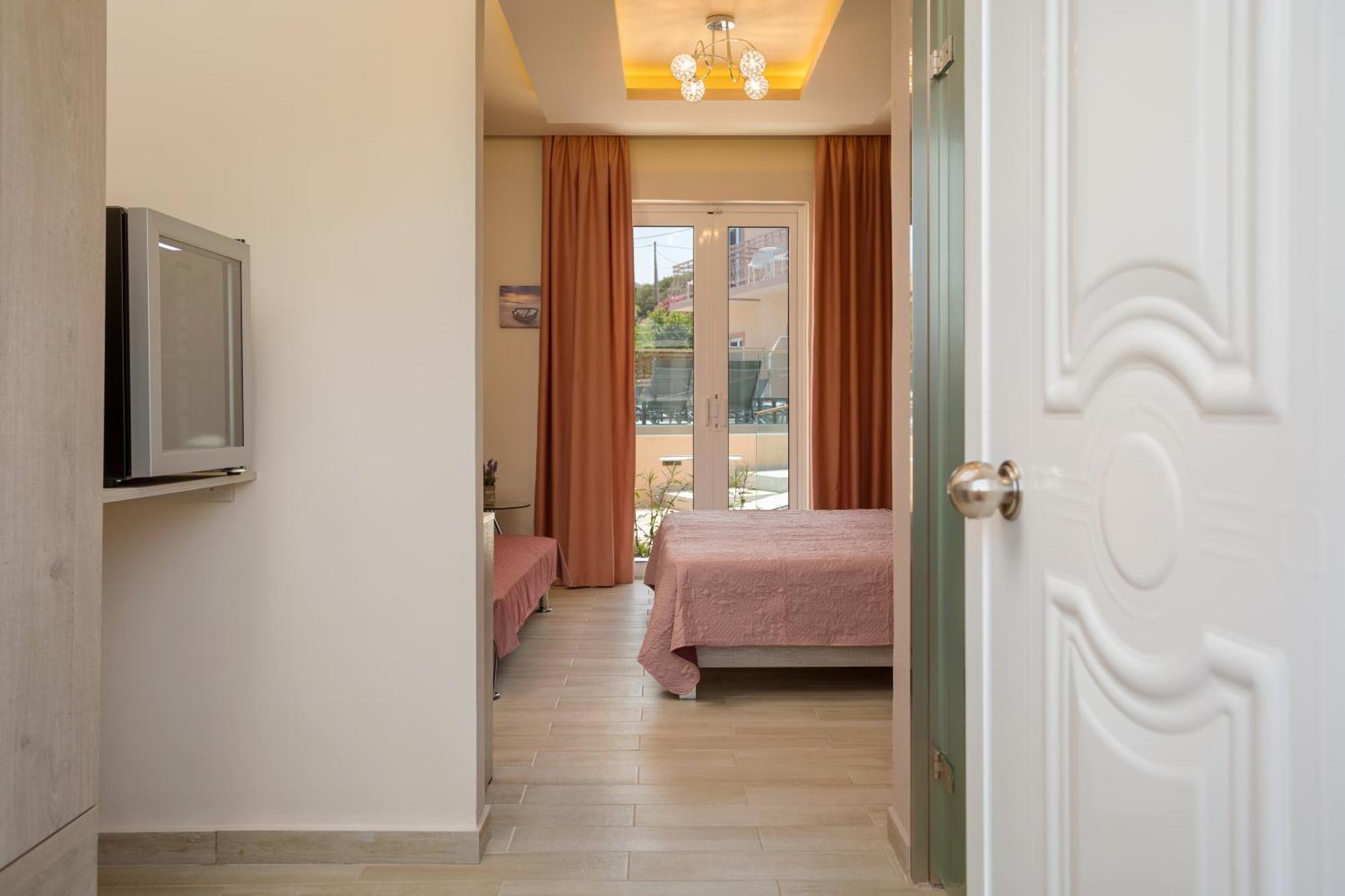 Mary Elen Boutique Hotel Аргаси Экстерьер фото