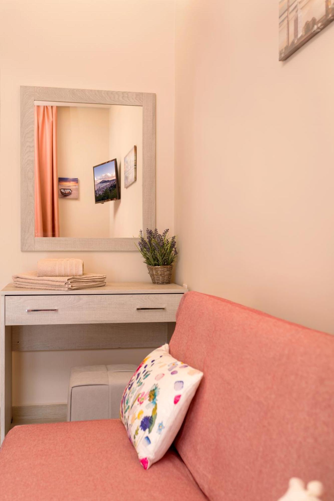 Mary Elen Boutique Hotel Аргаси Экстерьер фото